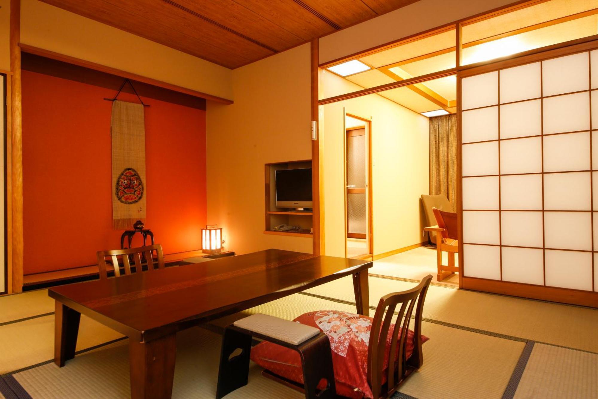 Yumenoi Hotel Himeji Bagian luar foto